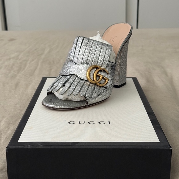 🆕 AUTHENTIC Gucci Mules - Picture 1 of 4
